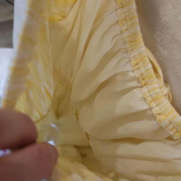 American Eagle Romper Size L Butter Yellow White Striped Off Shoulder Tassels - Picture 8 of 11